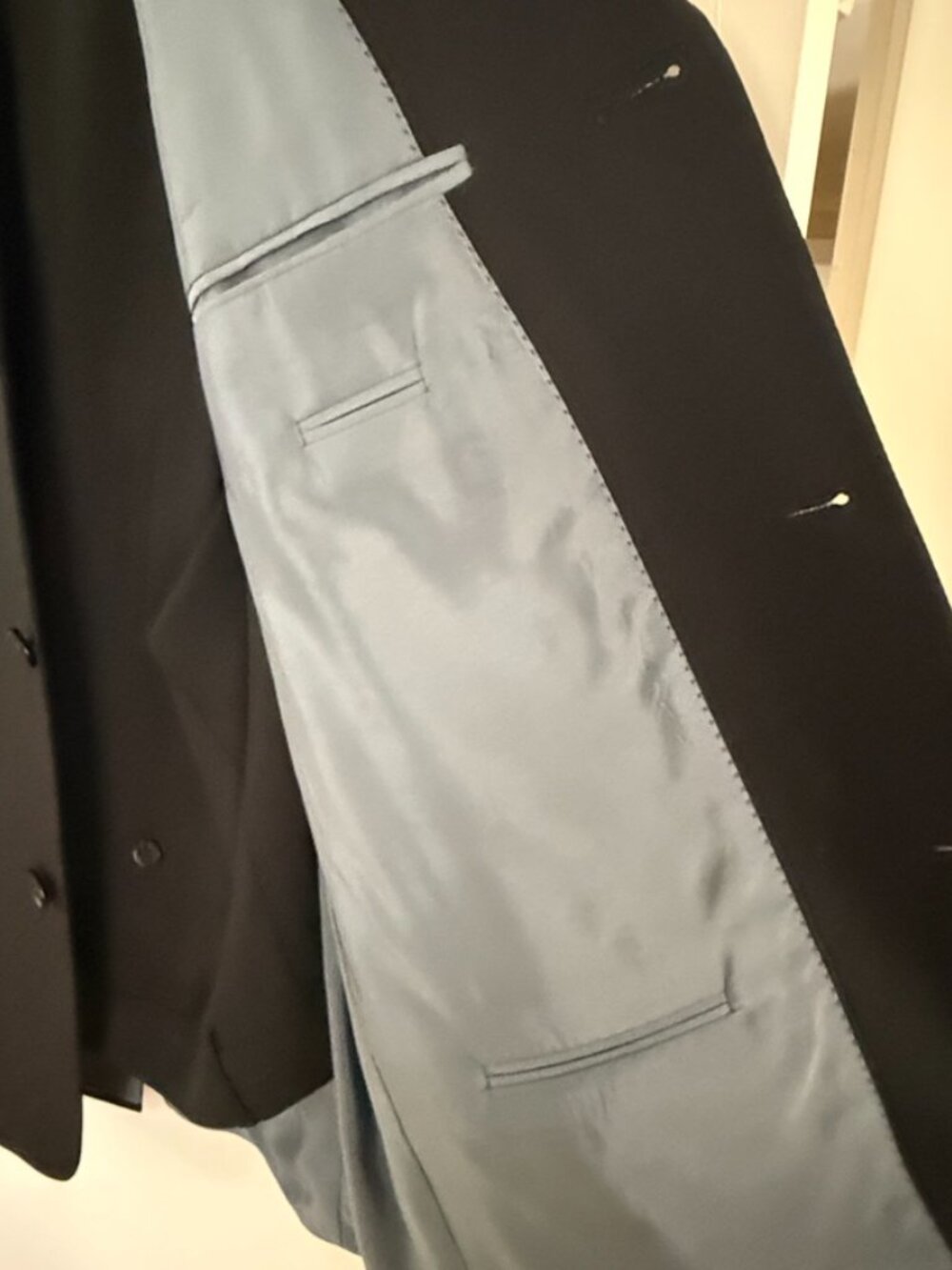 Hugo Boss Black Rossellini/Movie 2 Piece Suit - 44R - Picture 6 of 10